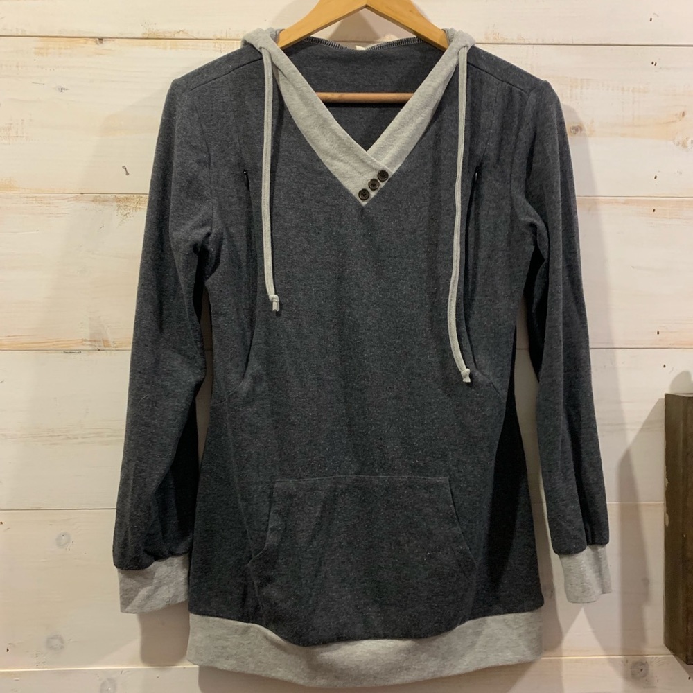 Nursing shirt. Size medium gray hoodie